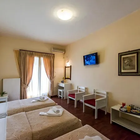 Akroyali Seafront Retreat-golden Sunset Πανδοχείο