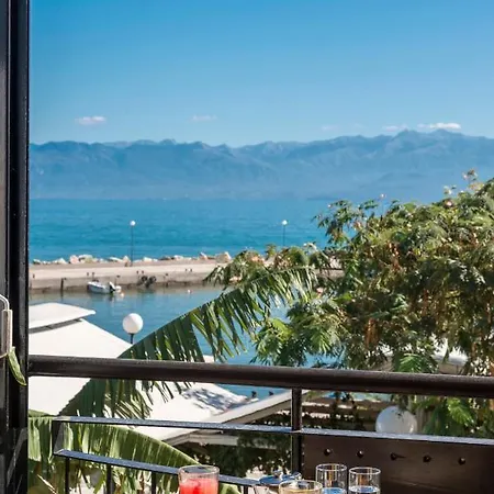 Akroyali Seafront Retreat-golden Sunset Agios Andreas (Messenia)